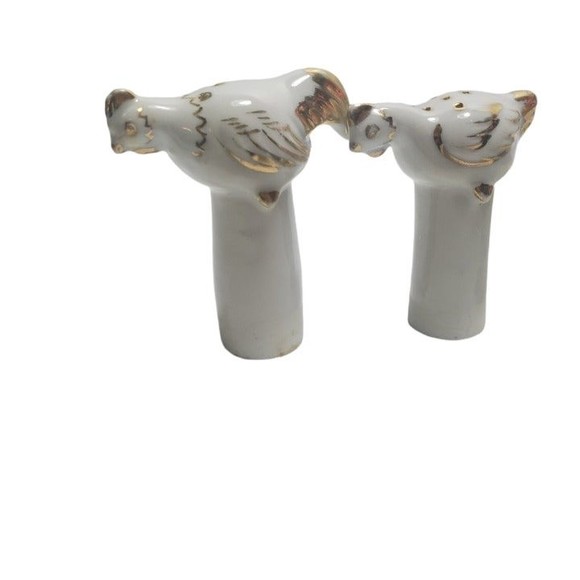 6 Antique Salt & Pepper Shakers Pin/Picture Holders Mini Bouquet Vases DIY - Picture 4 of 4